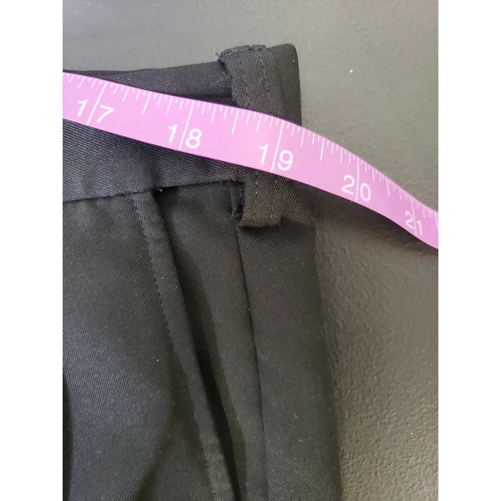 Hagger Golf Shorts Men's Size 38 Chino Pleated Front Comfort Casual Black